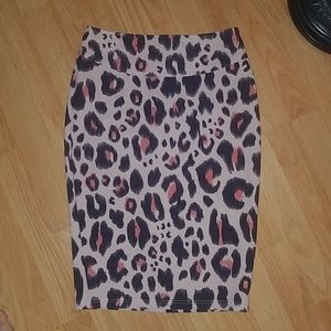 Leopard print skirt